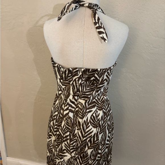 Jones New York Tropical Brown and White leaf pattern Halter Dress Sz 8 - Picture 4 of 8